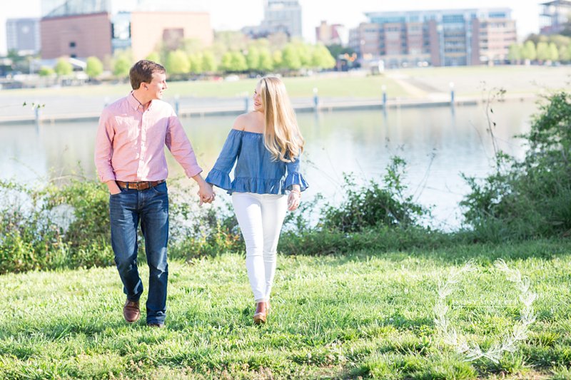 chattanooga engagement session, best photographer chattanooga, chattanooga wedding photographer, engagement session ideas, spring engagements session, wedding photographer