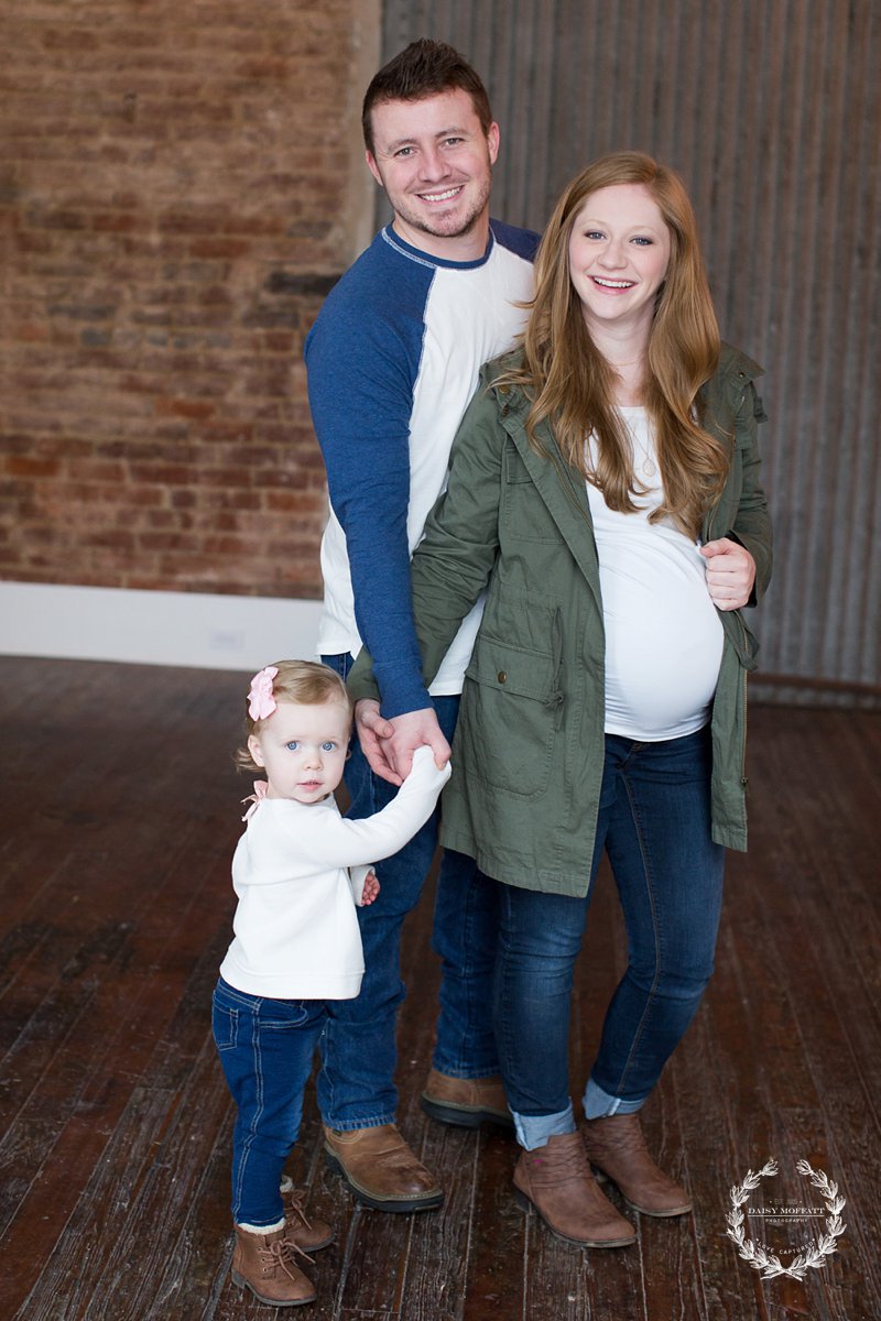 Family Maternity Pictures with Chattanooga photographer Daisy Moffatt. Being a Cleveland photographer and wedding photographer has allowed us to get to know this sweet family over the years.