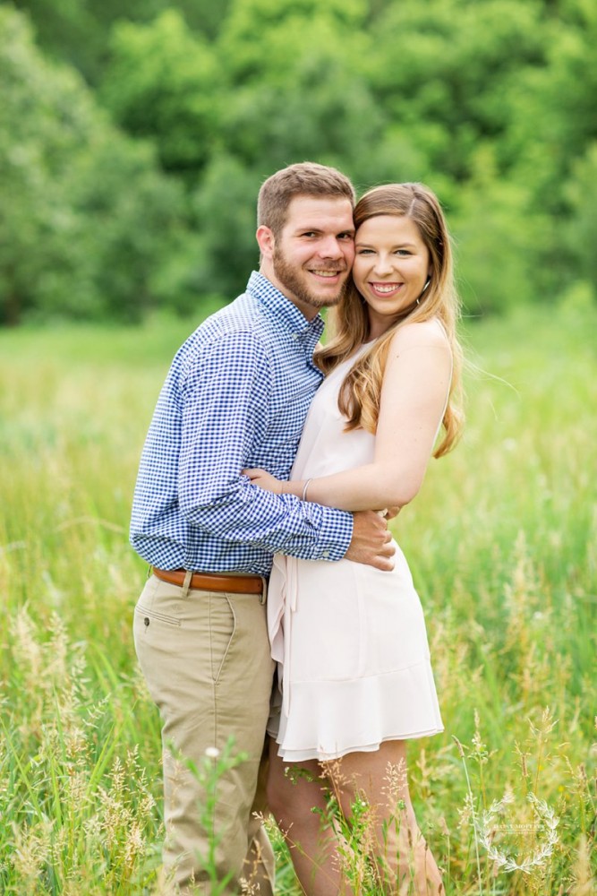 chattanooga engagement session with pizza and love and photographer daisy moffatt