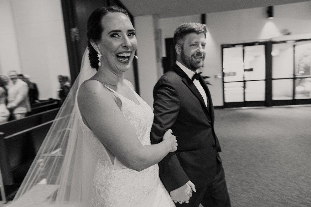 Chattanooga Westin wedding with lace gown from ever after bridal and chattanooga photographer Daisy Moffatt photography 